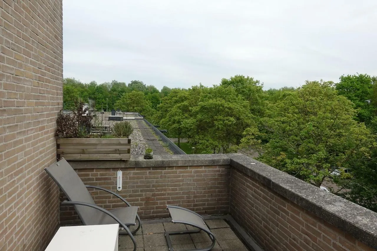 B&B At Maria'S Gaasperplas Amsterdam Netherlands